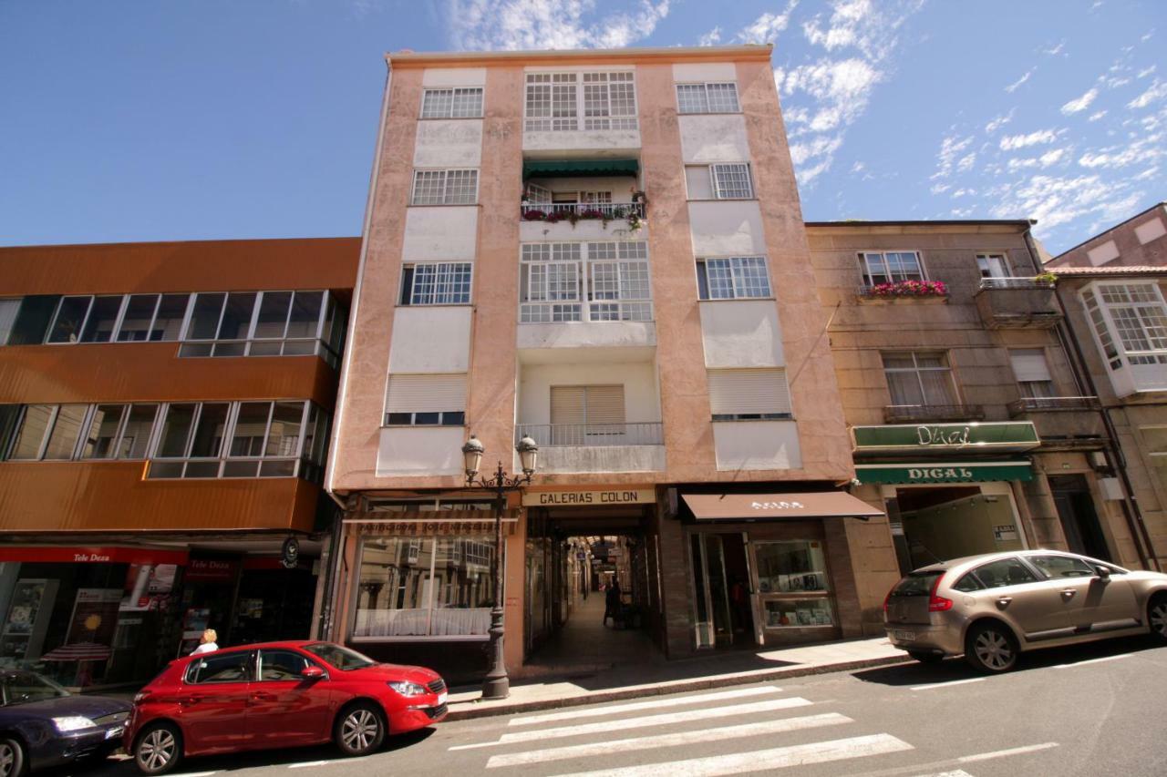 Albergue Lalin Centro المظهر الخارجي الصورة